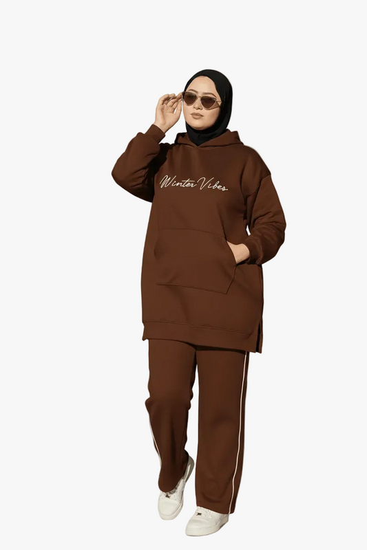 Ensemble Marron Winter Vibes